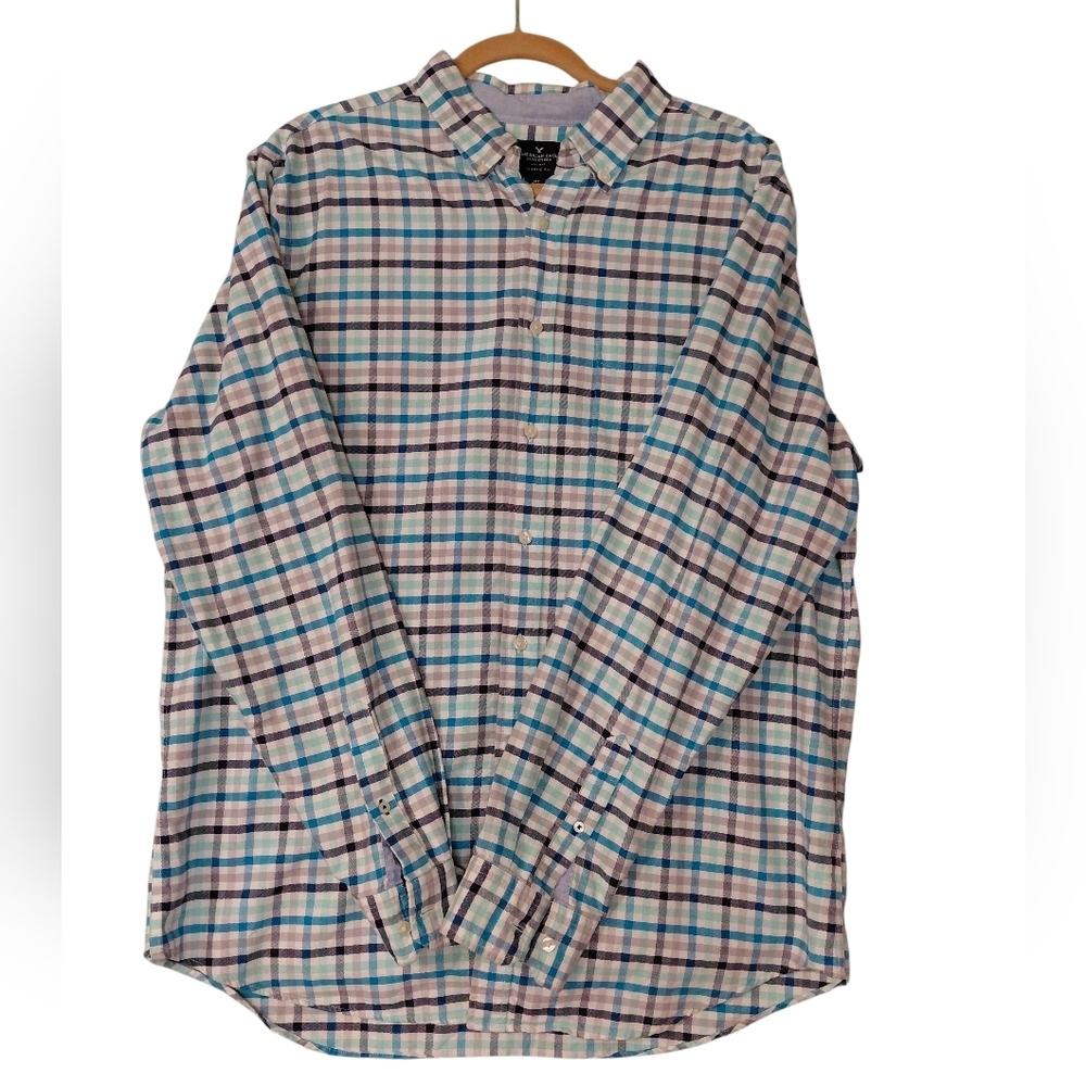 American Eagle Outfitters Blue and Pink Plaid Shirt